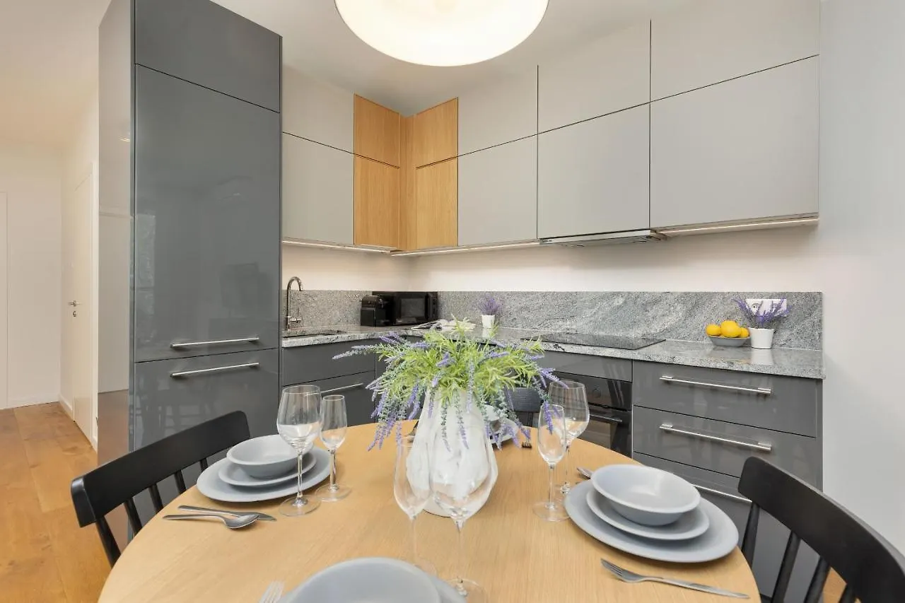 Siedmiogrodzka Air-Conditioned Apartment With Balcony Wola By Noclegi Renters Warsaw